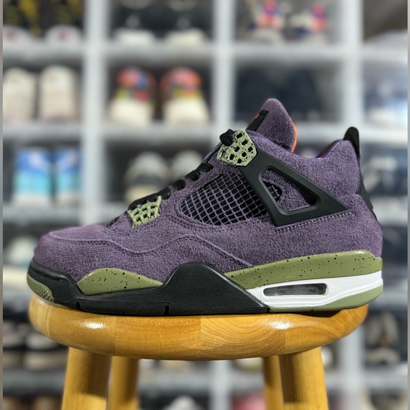 Jordan 4 Retro “Canyon Purple” - Picture 3 of 4